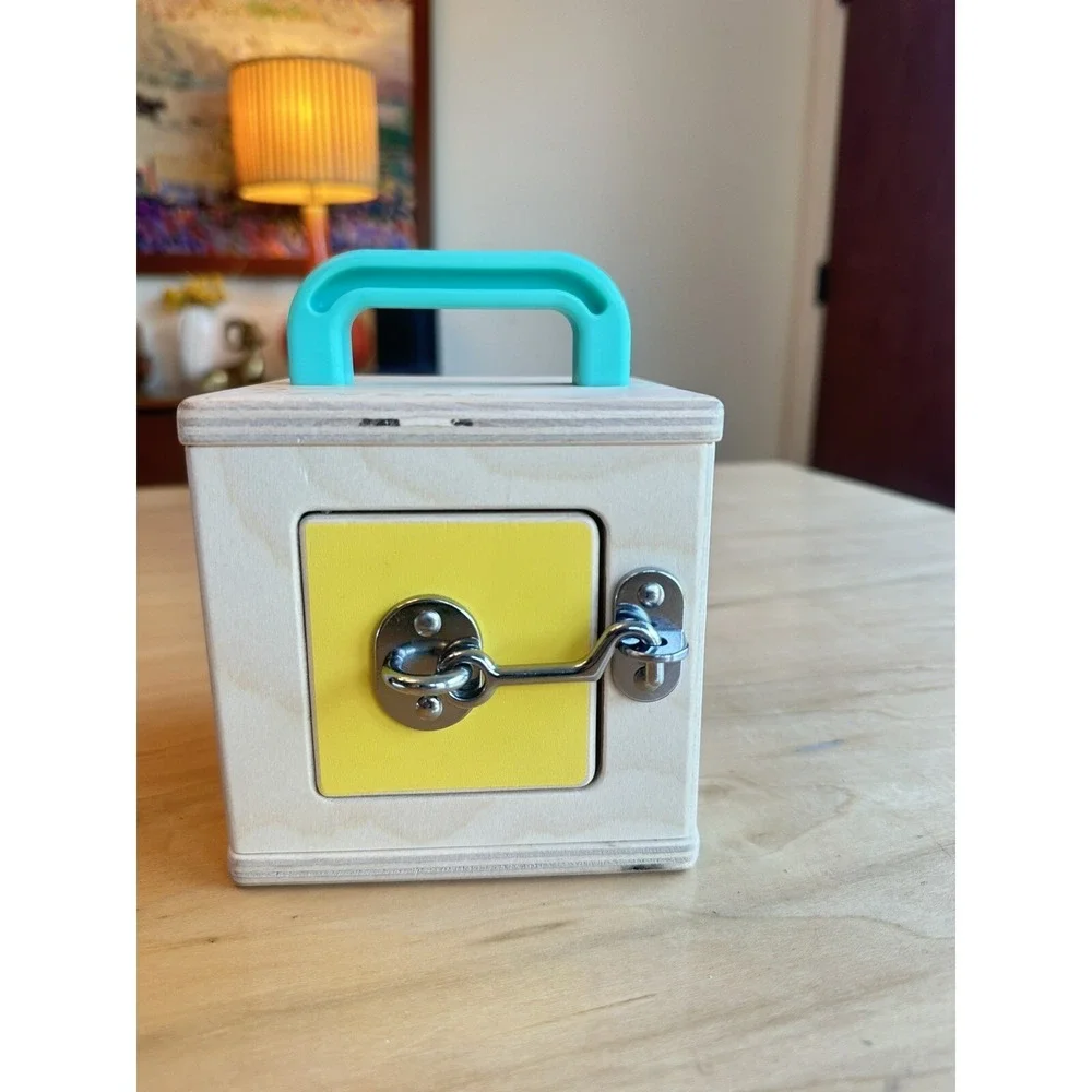 Lovevery The Lockbox Toy (